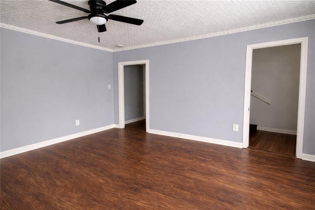 55 Second St - Photo 4 of 7