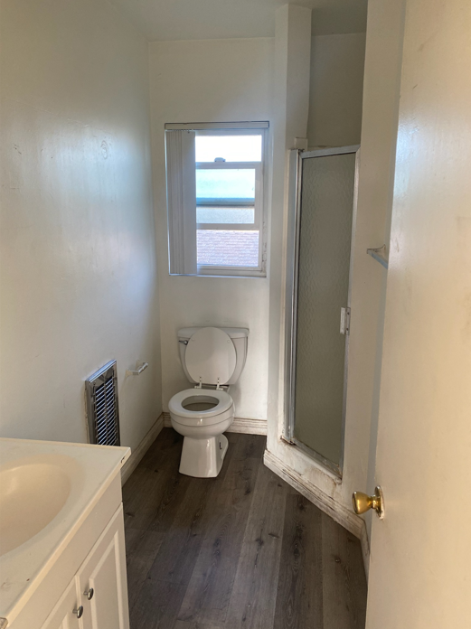 11528 Adco Ave ##F - Photo 3 of 6