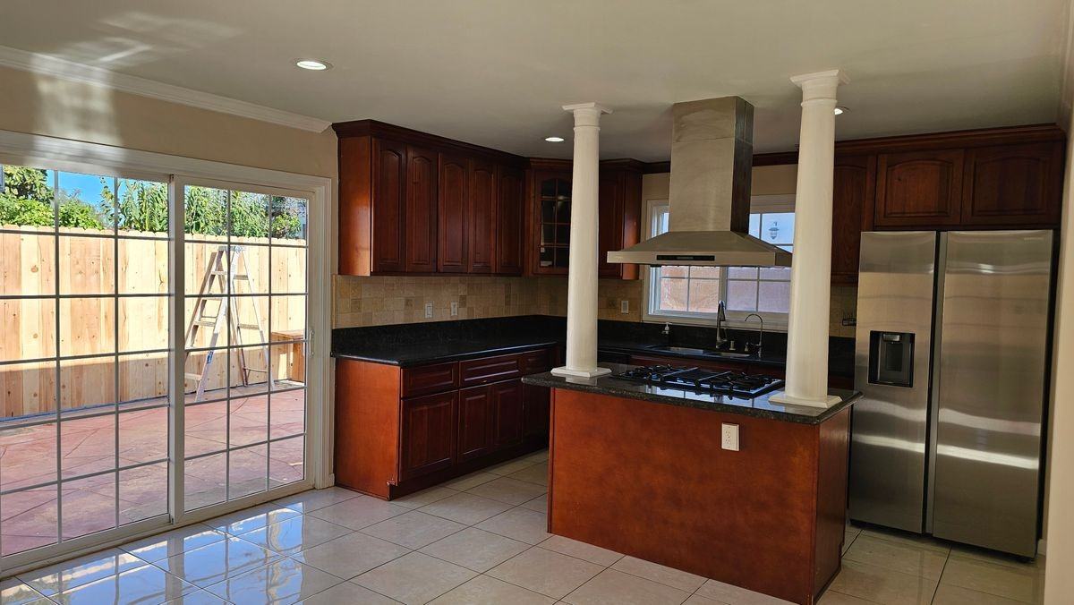 12621 Morgan Ln - Photo 2 of 7