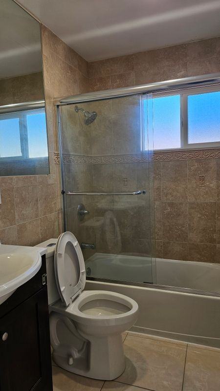 12621 Morgan Ln - Photo 4 of 7