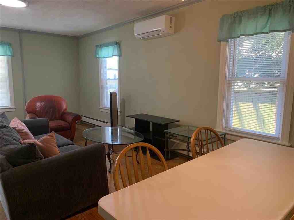 16 Grafton St - Photo 7 of 20