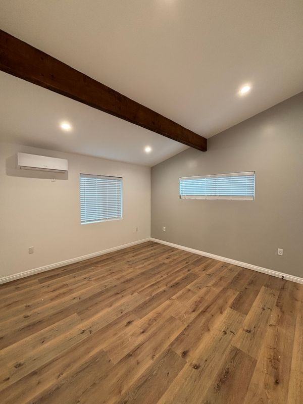 17158 Vose St - Photo 6 of 10