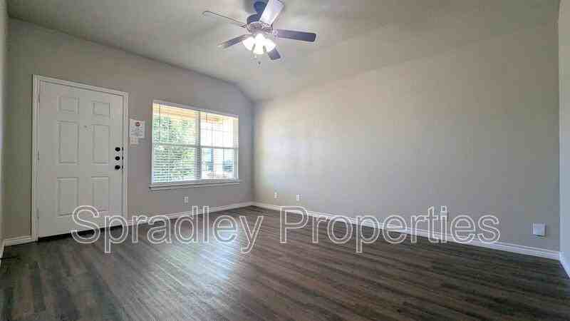 505A Kacie Dr #A - Photo 2 of 9