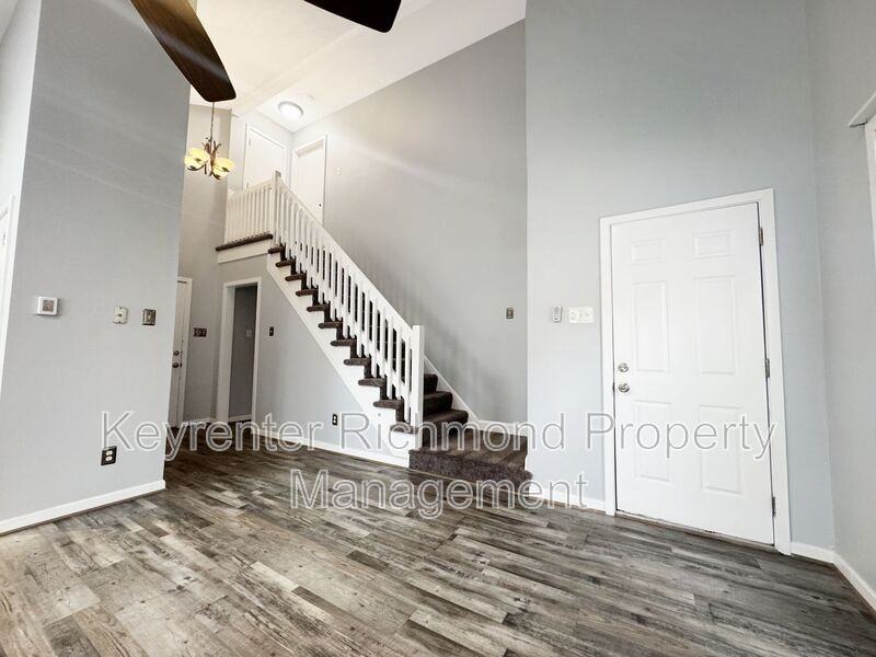 6139 Stockade Ct - Photo 6 of 18