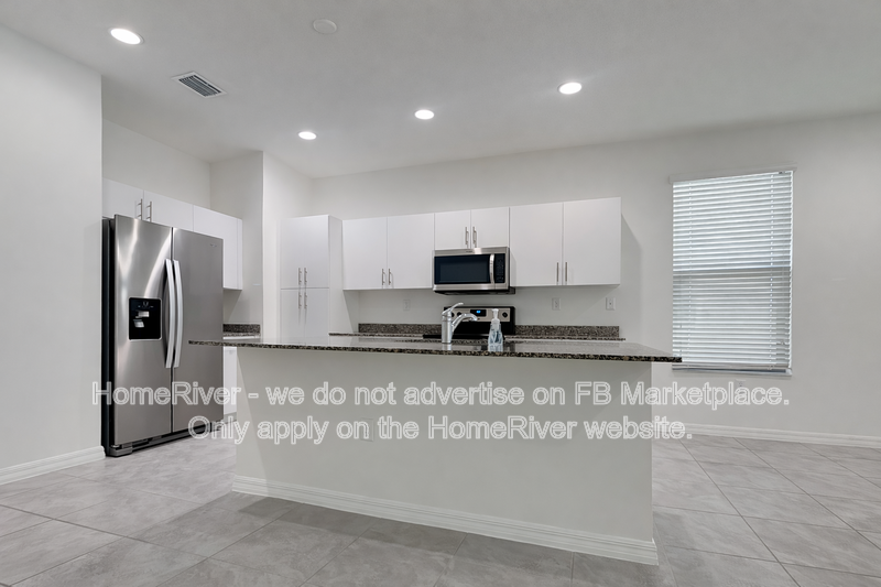 8744 Madrid Cir - Photo 7 of 25