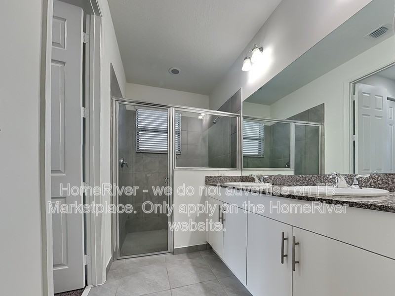 8744 Madrid Cir - Photo 5 of 24