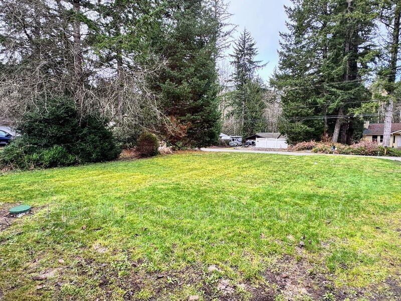 4402 Big Beef Xing Nw - Photo 4 of 18