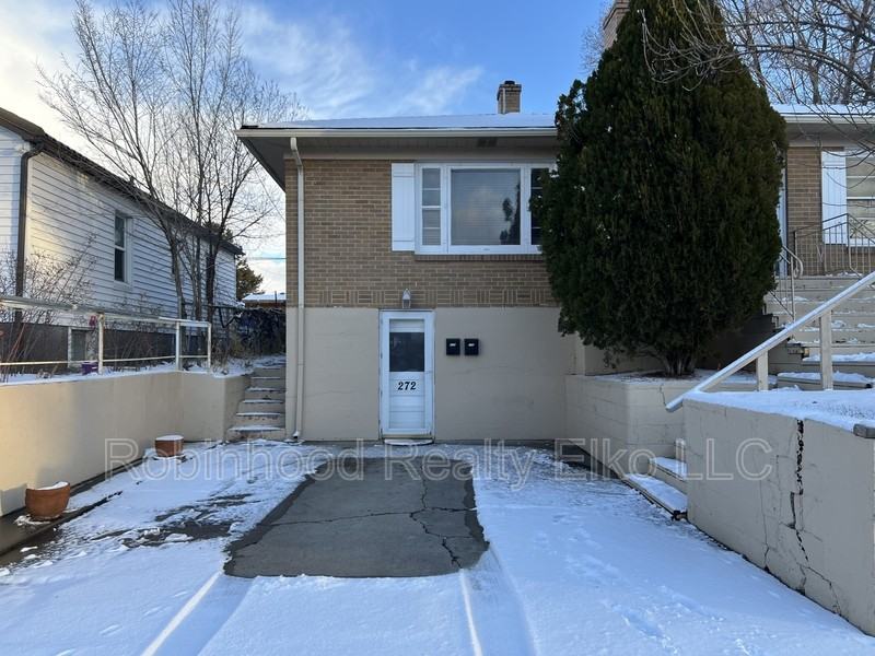 272 Cedar St - Photo 2 of 27