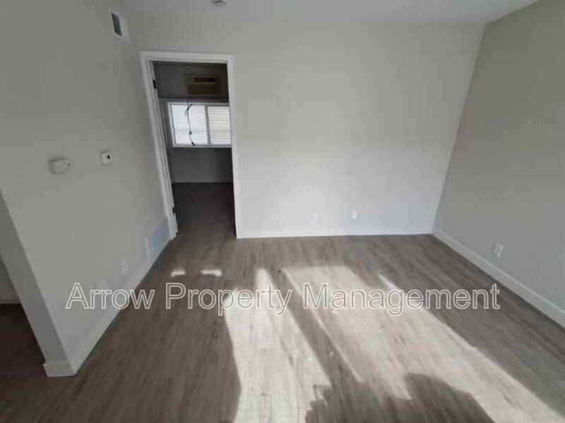 1416 Oakland Rd Ne - Photo 5 of 9