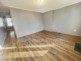 featured image of 304 S Locust St