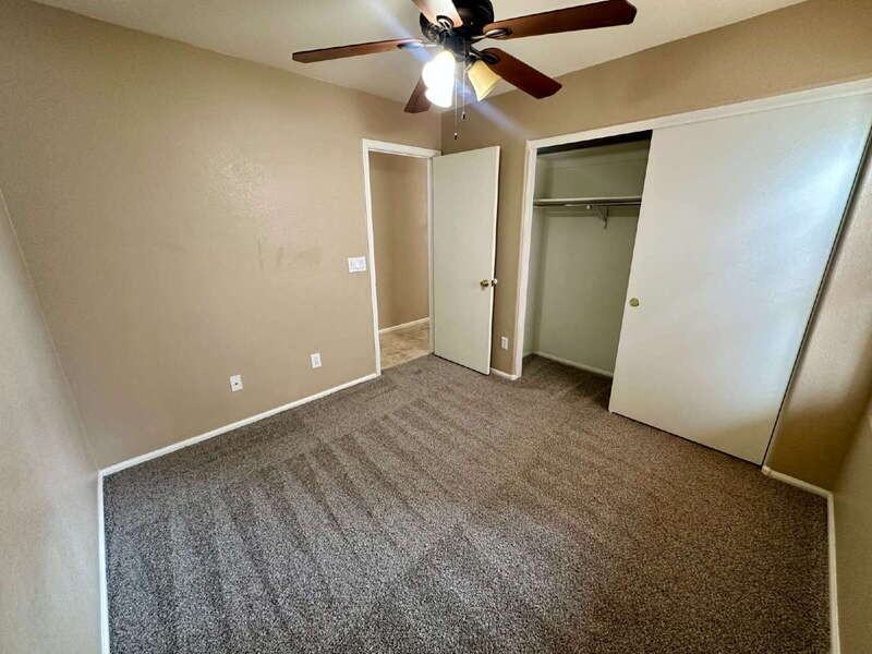 41841 W Sunland Dr - Photo 7 of 17