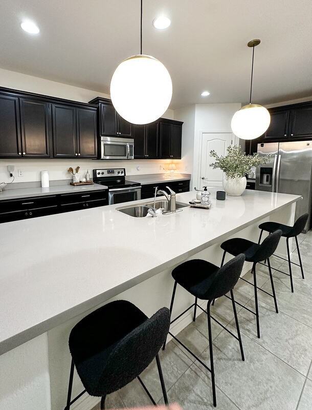 41602 W Anne Ln - Photo 5 of 43