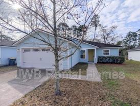 8260 Maple St - Photo 1 of 1