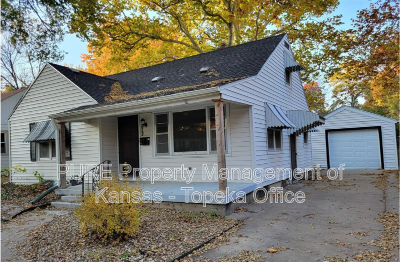 310 Sw Hillside Ave - Photo 2 of 27