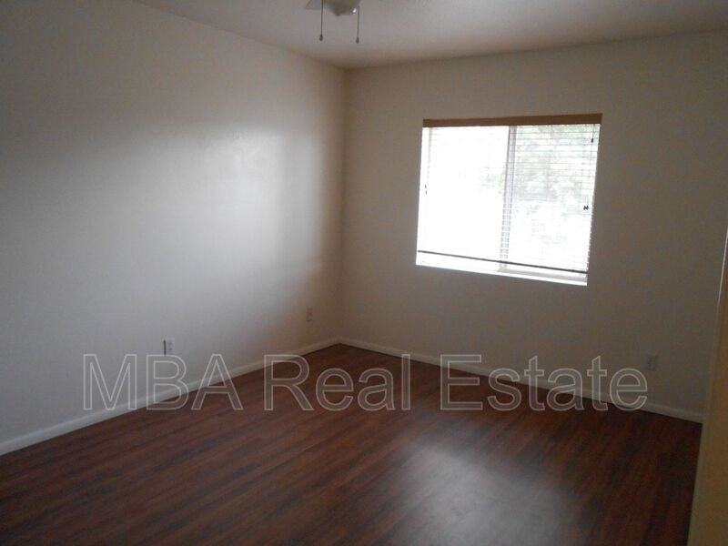 1849 E 8th Ave - Photo 7 of 9