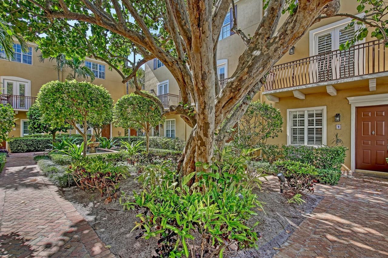 72 Se 6th Ave #C - Photo 2 of 40