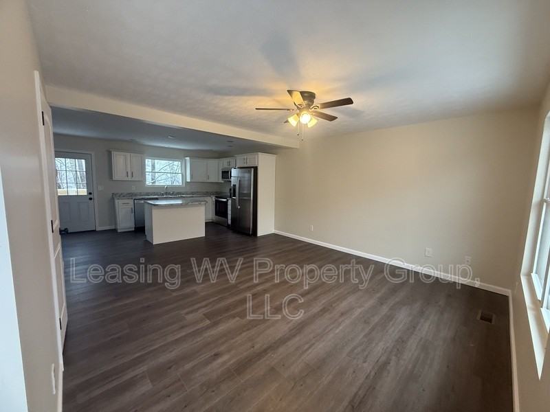 66 Christian Ct - Photo 5 of 15