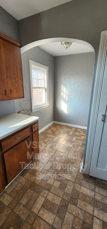 14717 Milverton Rd #UP - Photo 5 of 19