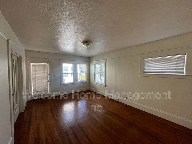 1940 California St - Photo 5 of 28