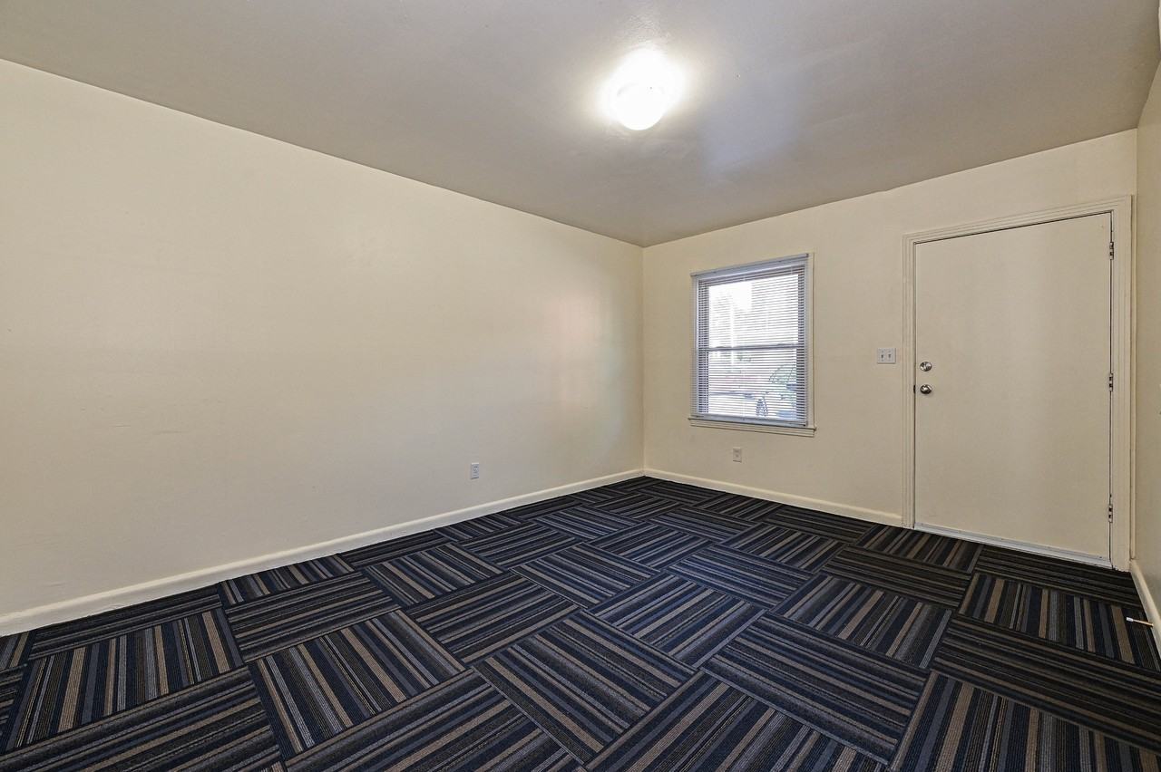 ChurchNE260 - Photo 5 of 11