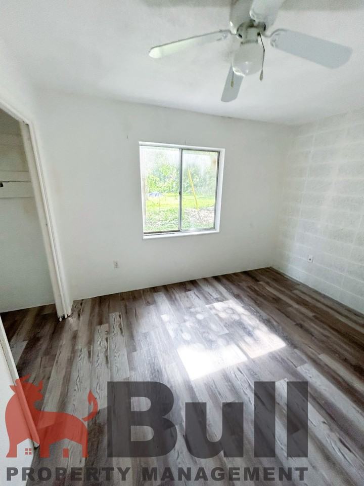 1038 West Jefferson Street - Photo 7 of 10