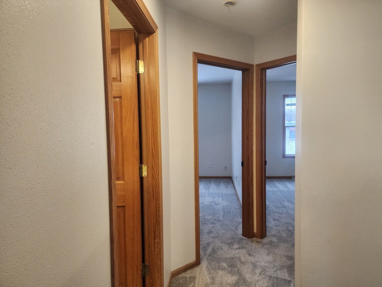 6305 32nd Avenue - Photo 7 of 11