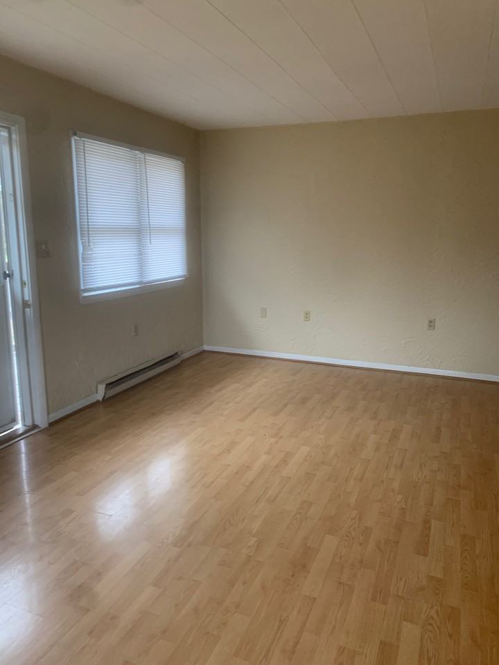 715 Old Shakertown Rd. - Photo 2 of 9