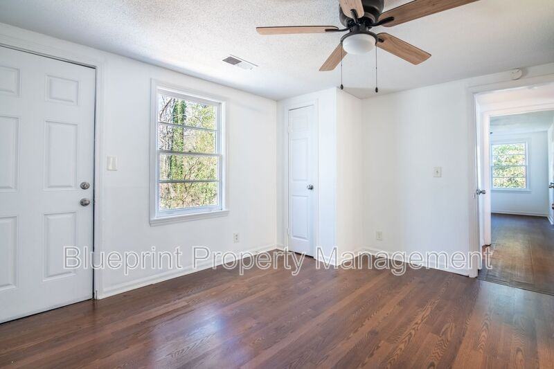 119 Wheeler Dr - Photo 3 of 20