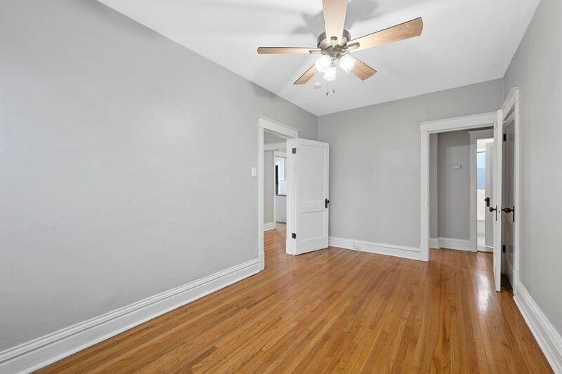 1514 Mccausland Ave #1514-1S - Photo 3 of 16