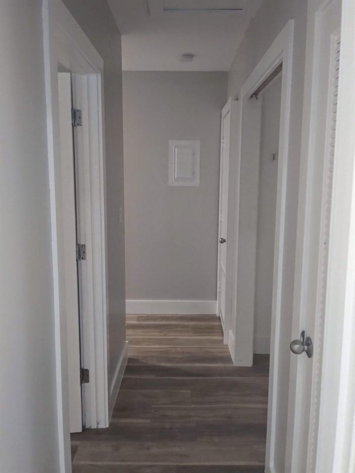 1492 HOLLY HEIGHTS DR - Photo 7 of 21