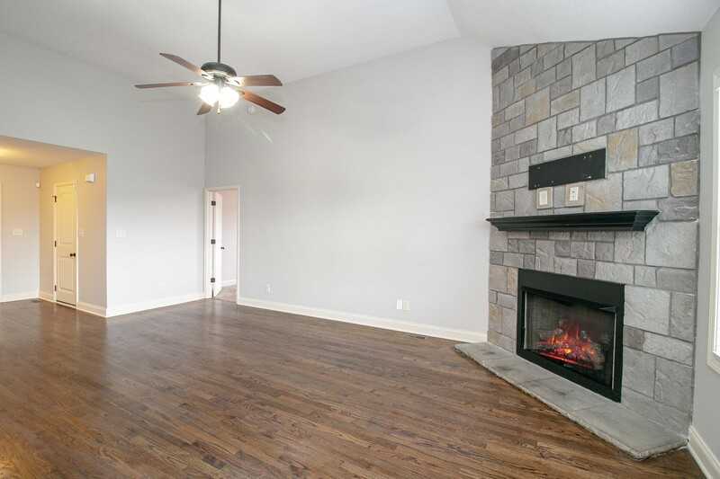 2329 Spike Ct #NA - Photo 5 of 28