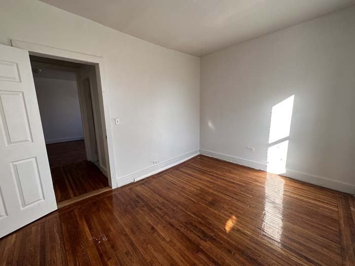 3505 Wayne Avenue - Photo 7 of 11