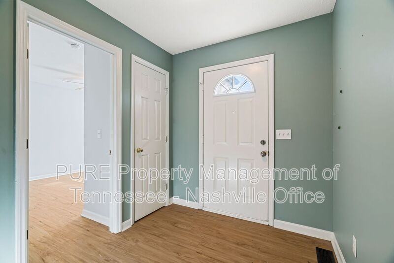 1630 Lillian Cir - Photo 5 of 35