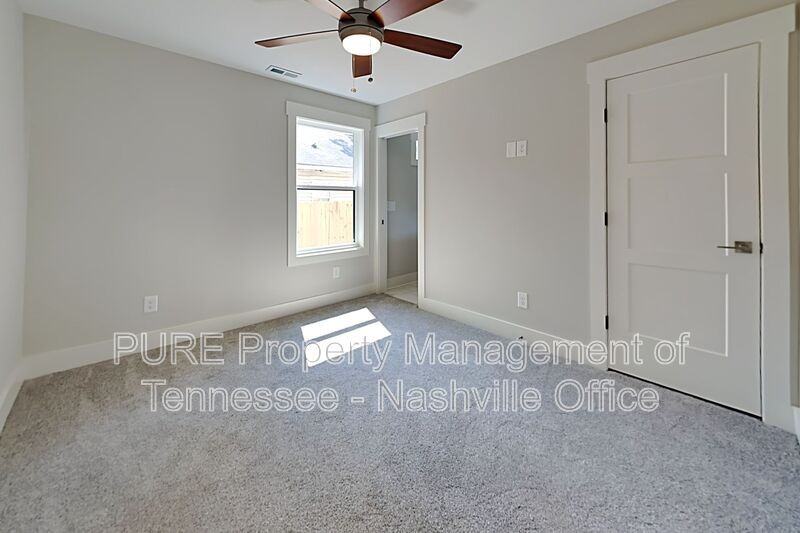 2713 Torbett St #D - Photo 7 of 15