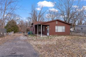 featured image of 9746 Diamond Dr