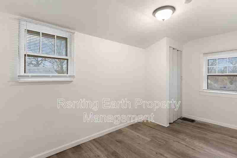 9746 Diamond Dr - Photo 6 of 17