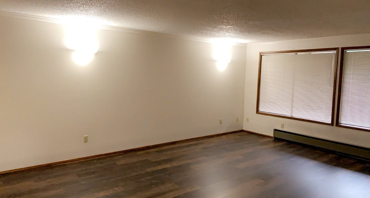 La Villa Apartments - Photo 5 of 50