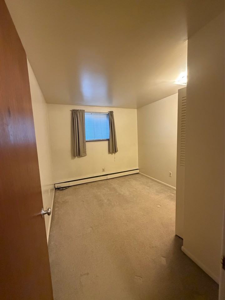 125 East Saginaw Highway - Photo 4 of 12