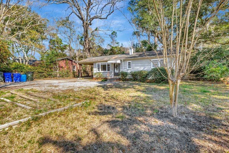 848 Savage Rd - Photo 2 of 24