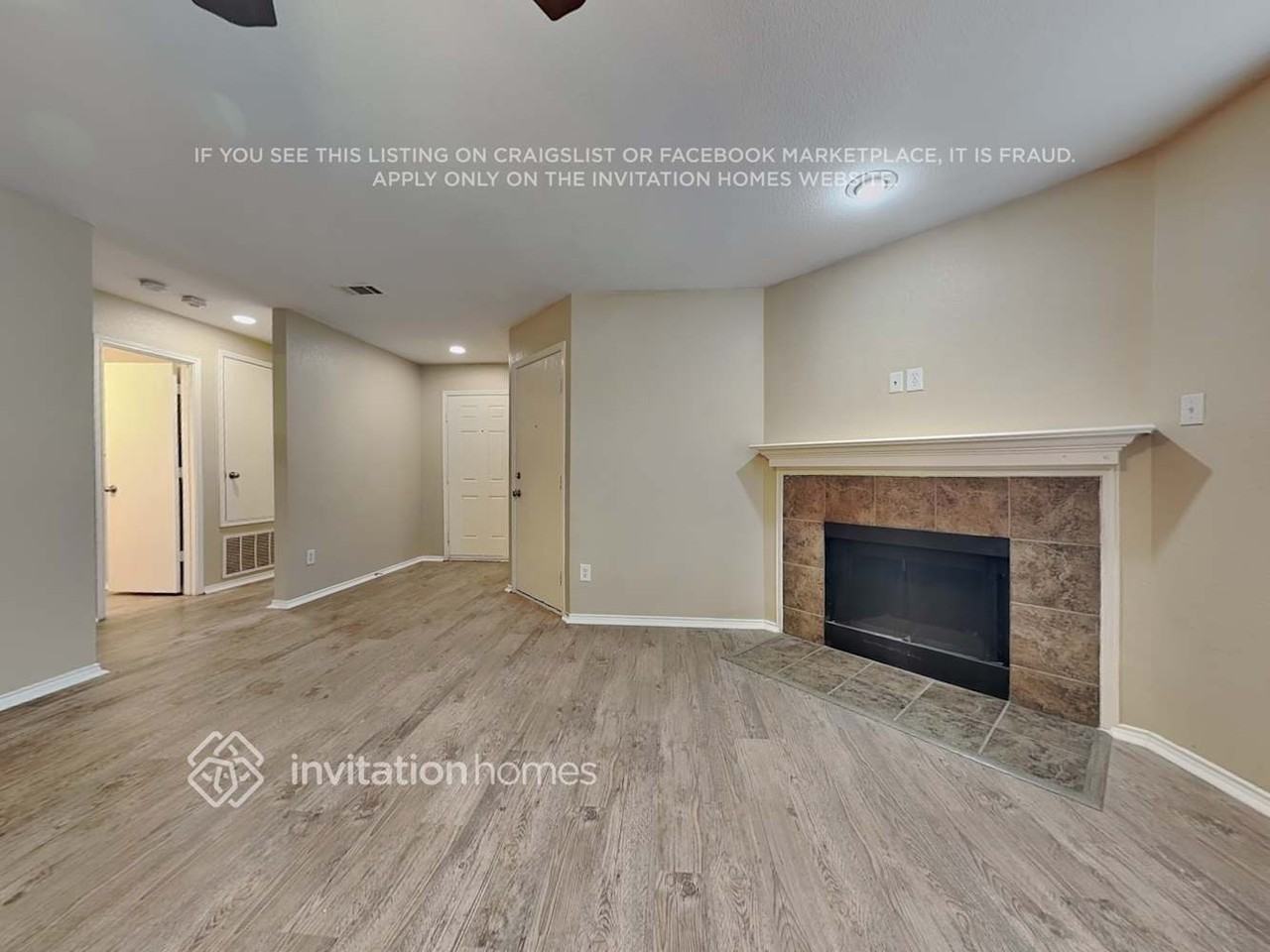 1852 Village Park Trl - Photo 4 of 23