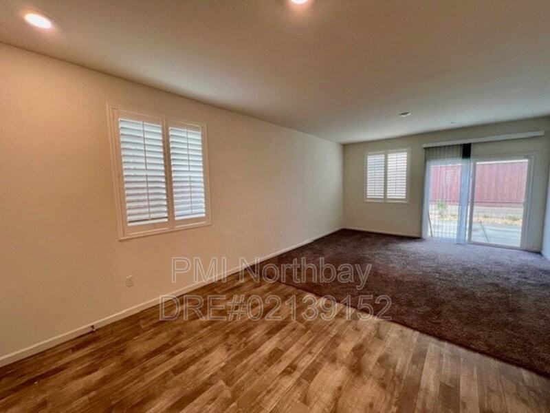 1476 Descanso Ln - Photo 6 of 22