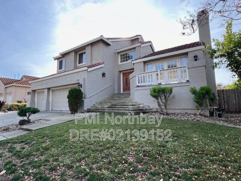 3213 Hilton Head Dr - Photo 2 of 29