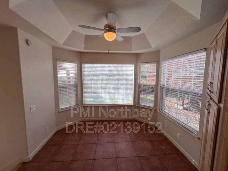 3213 Hilton Head Dr - Photo 6 of 29