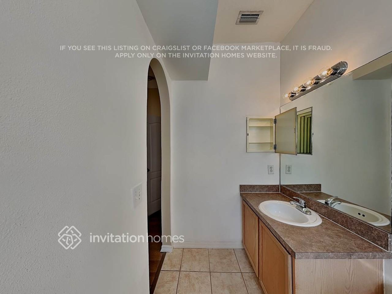 6926 Exeter Park Pl - Photo 6 of 18