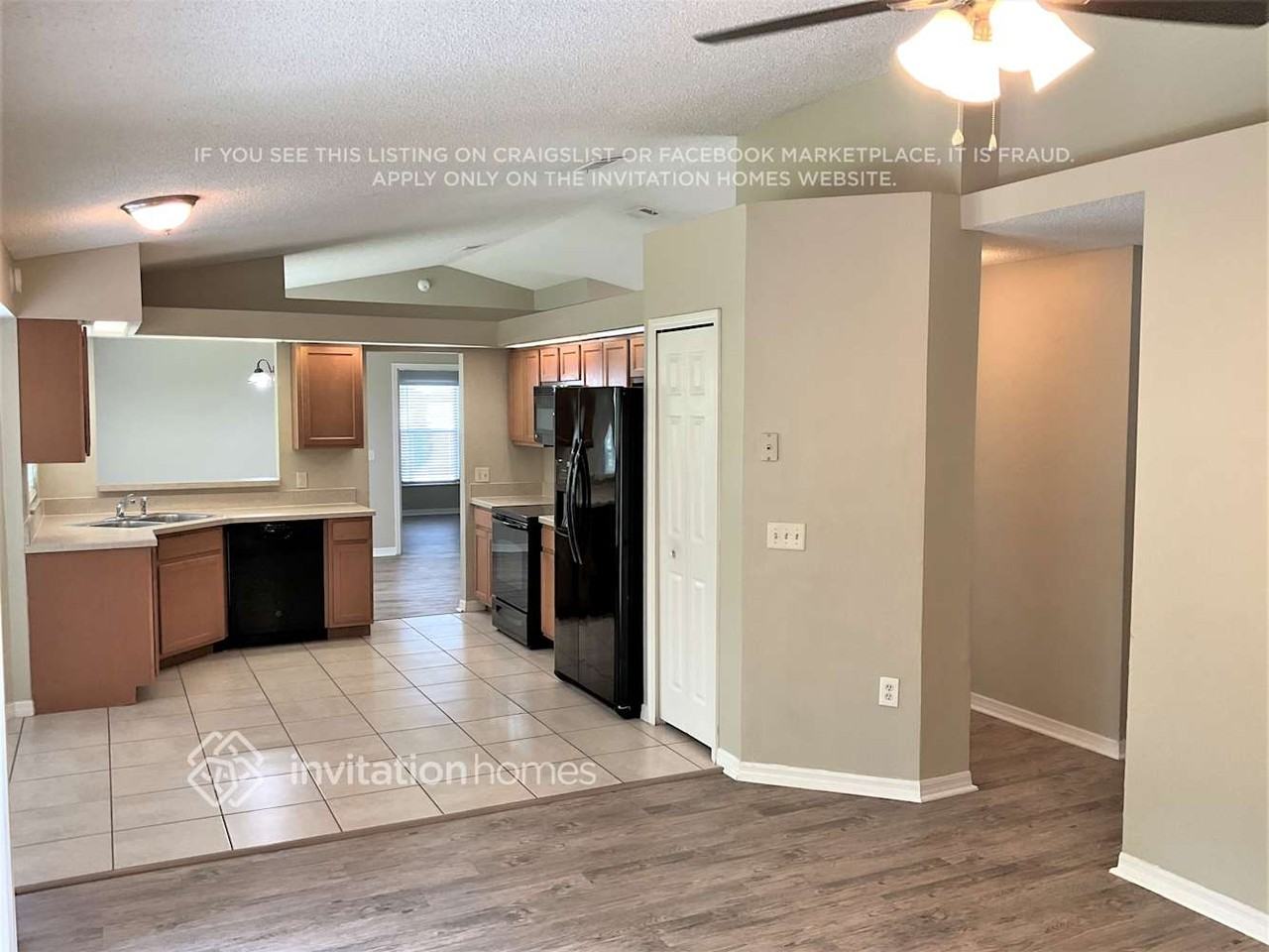 2174 E Gloria Dr - Photo 4 of 15