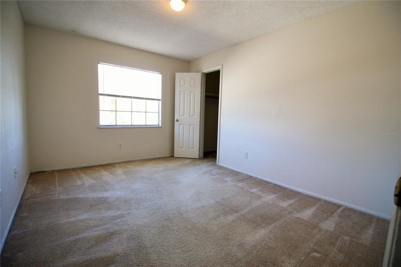 1380 Indiana Avenue - Photo 6 of 10