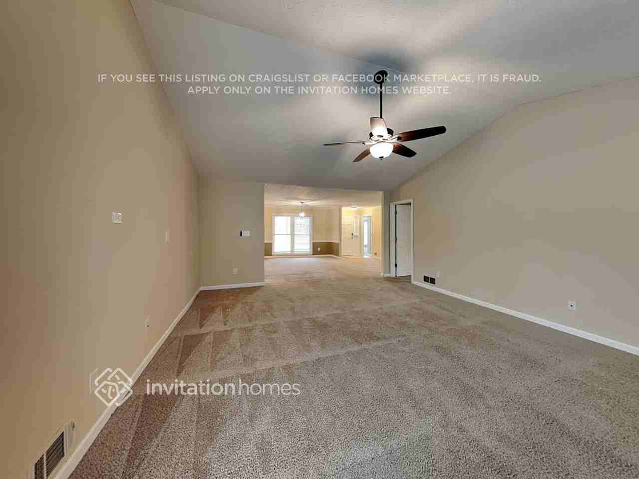 100 Bloomfield Dr - Photo 3 of 18