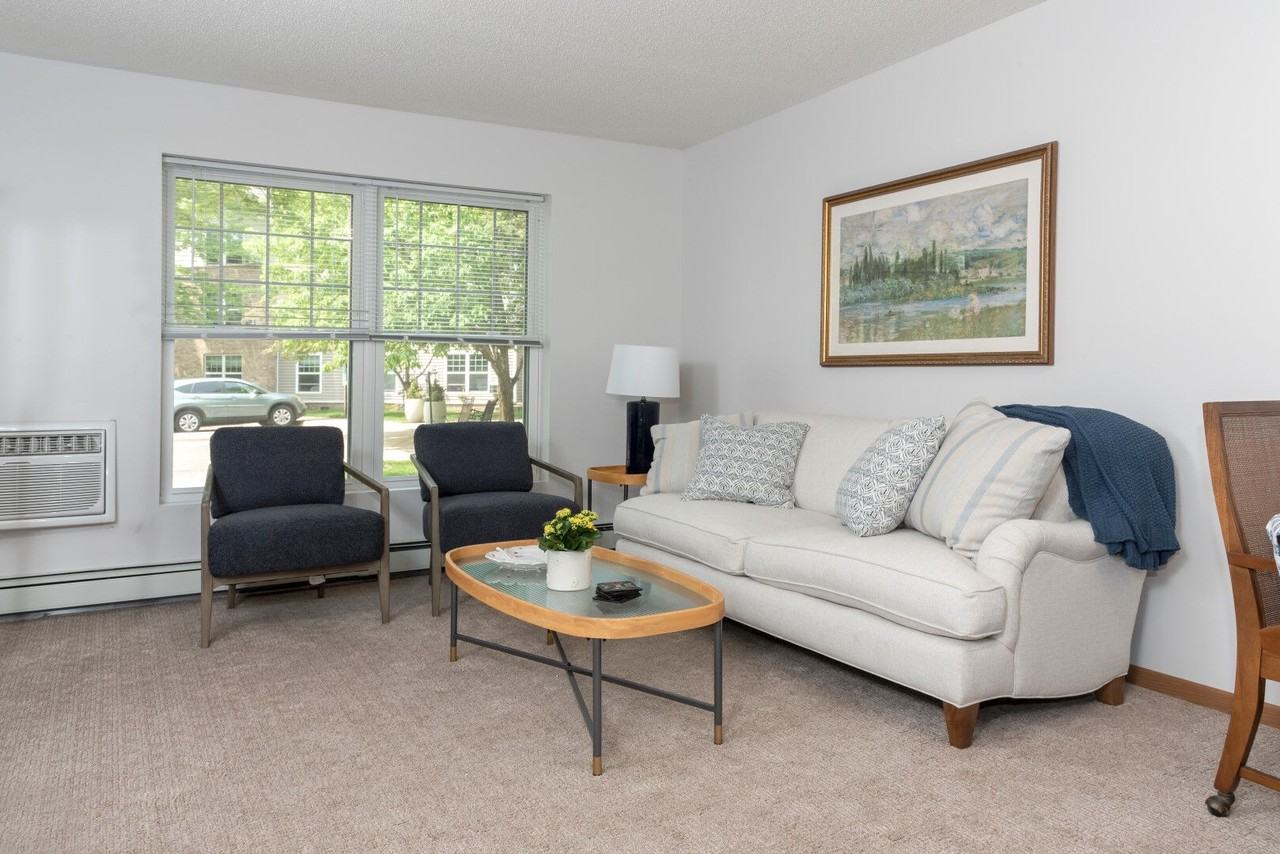 BRIARCLIFF APARTMENTS - Photo 7 of 28