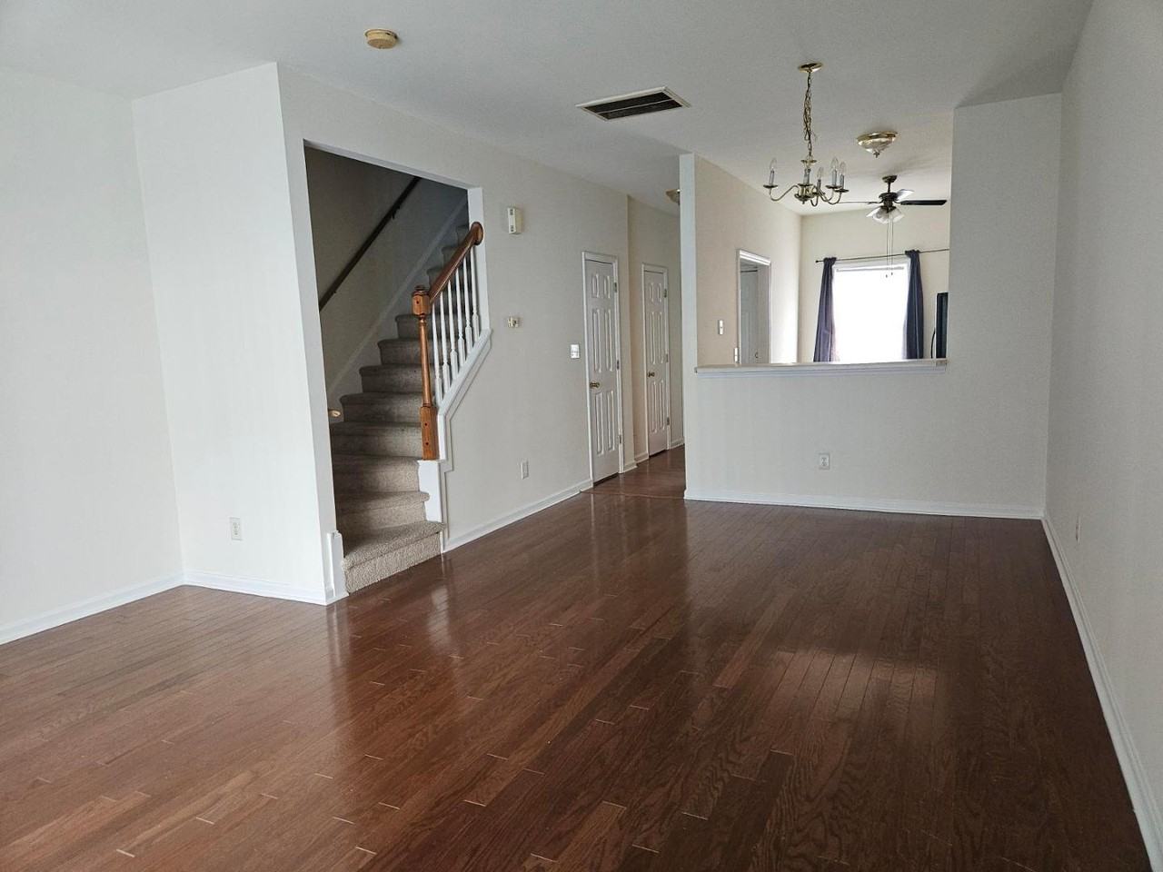 4625 Ravi Rd - Photo 3 of 10