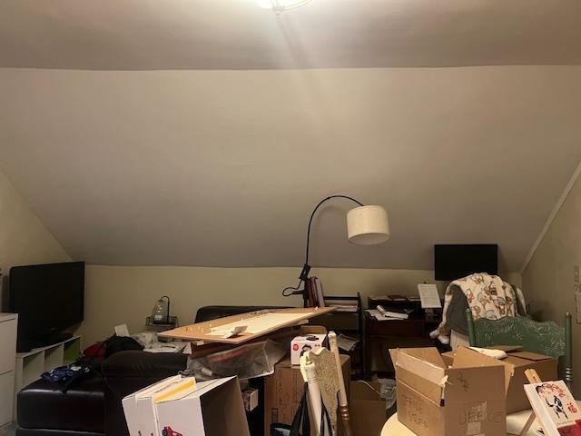 35 Clinton St - Photo 7 of 13